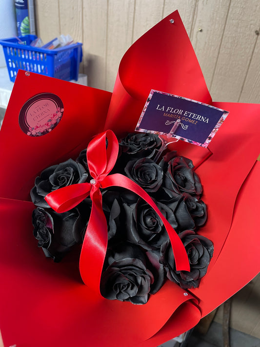 Dozen Black Roses