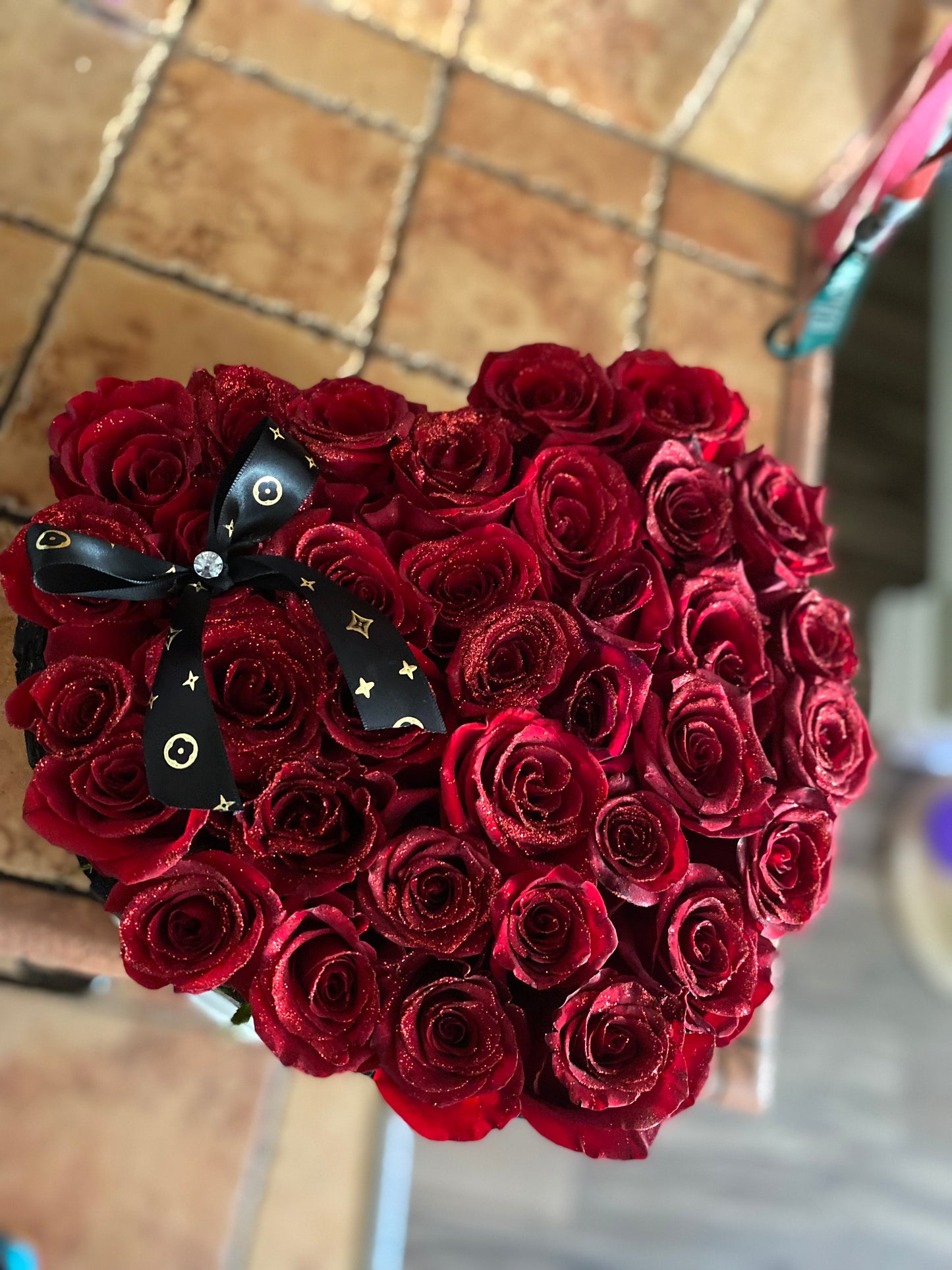 Medium Heart Roses Box